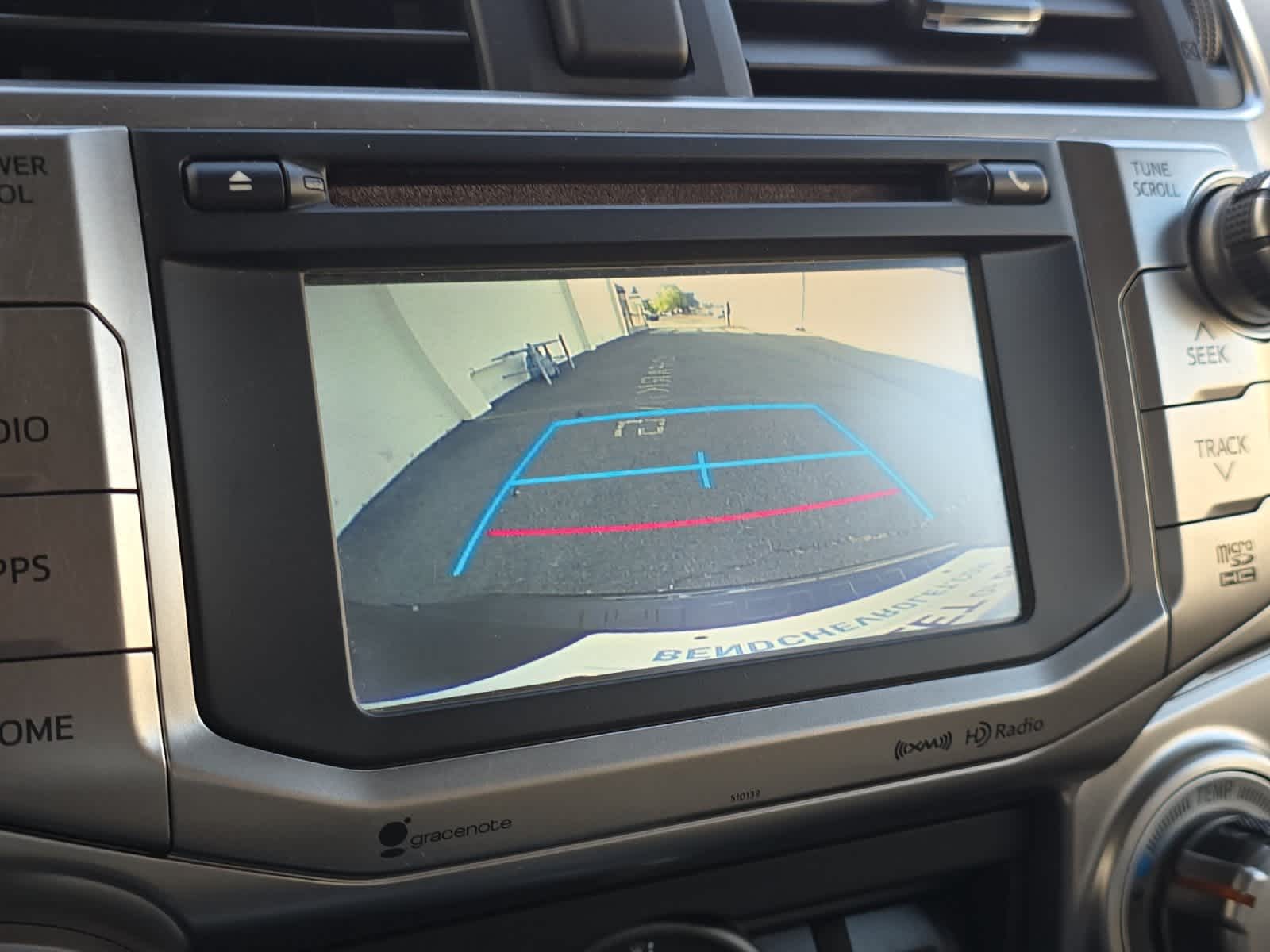 Thumbnail: 2018 Toyota 4Runner - 21