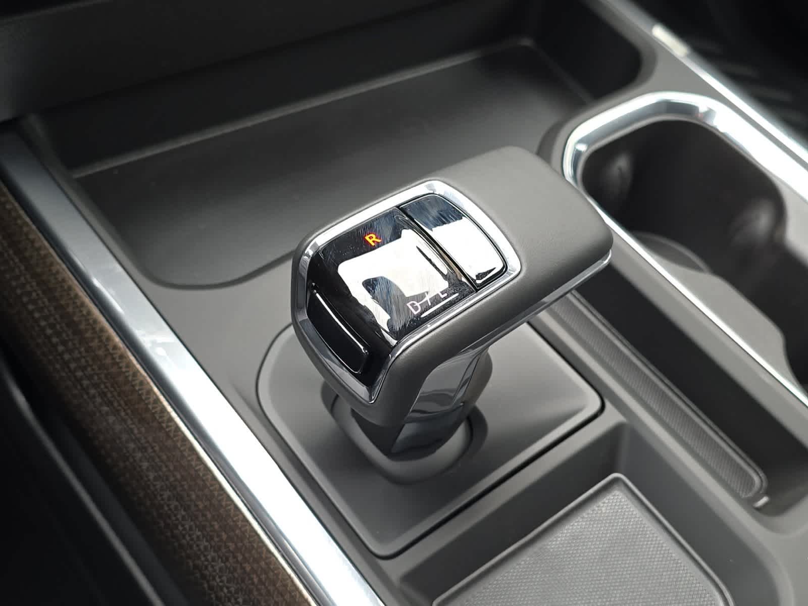 Thumbnail: 2026 Chevrolet Silverado 1500 - 21