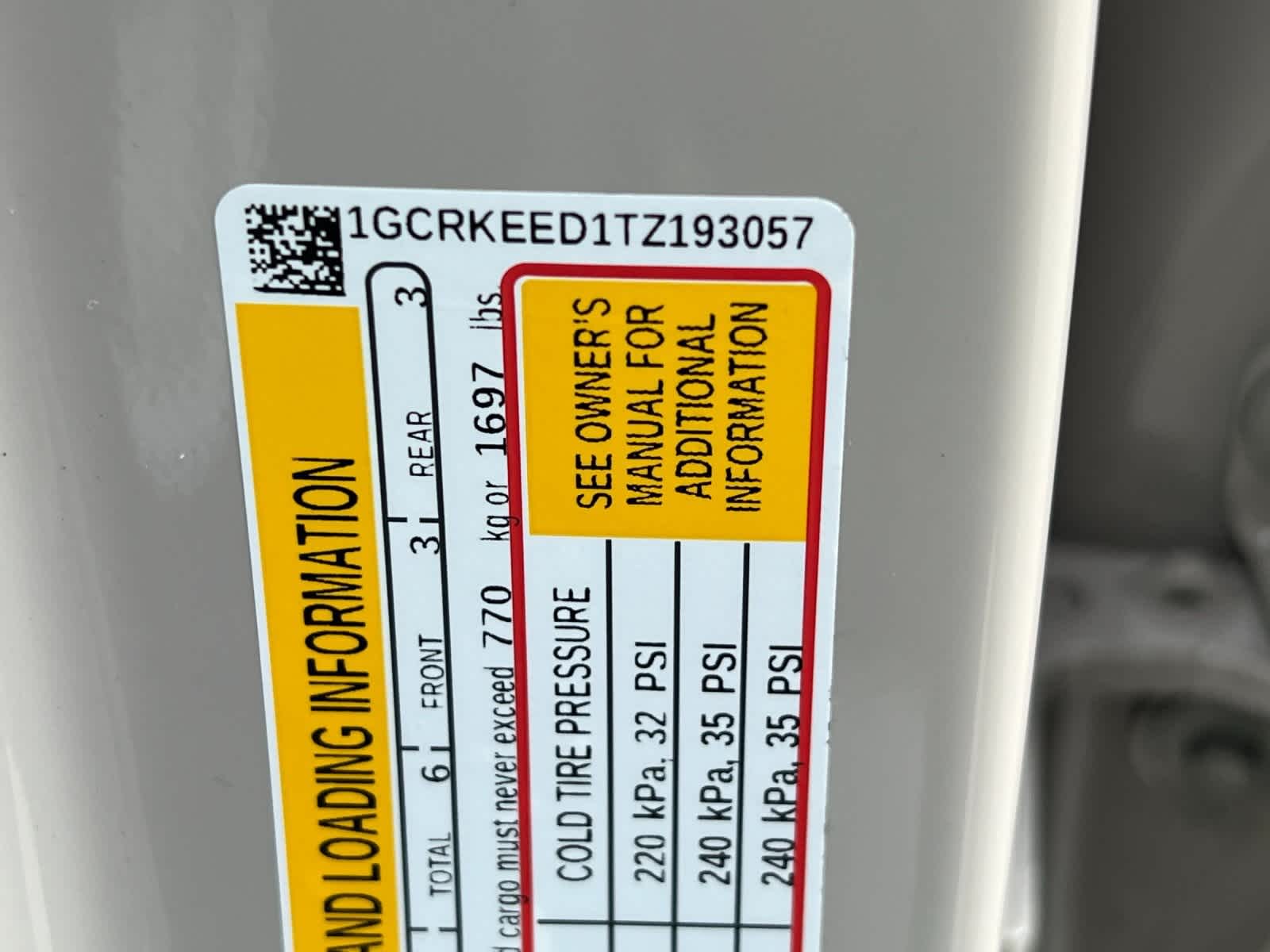 Thumbnail: 2026 Chevrolet Silverado 1500 - 26