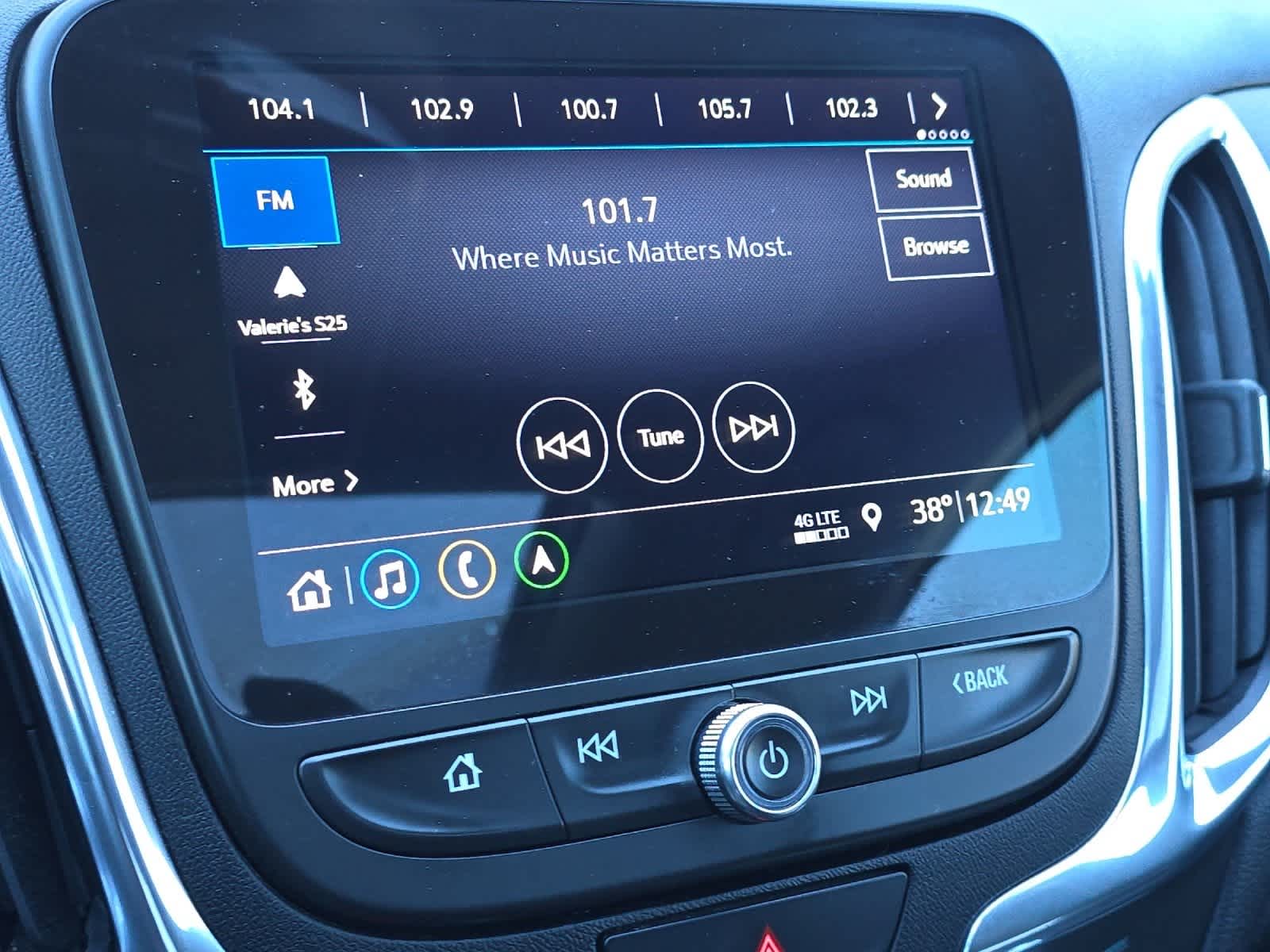 Thumbnail: 2019 Chevrolet Equinox - 18