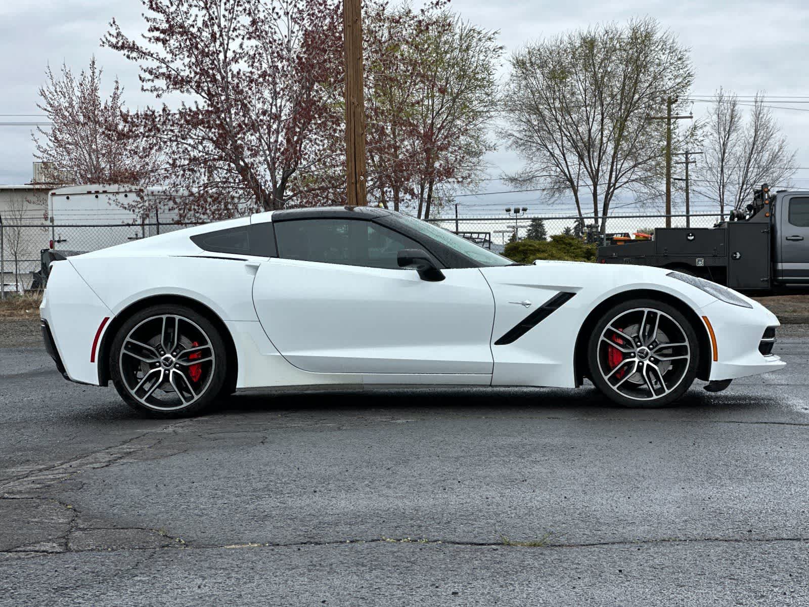 Thumbnail: 2015 Chevrolet Corvette - 6