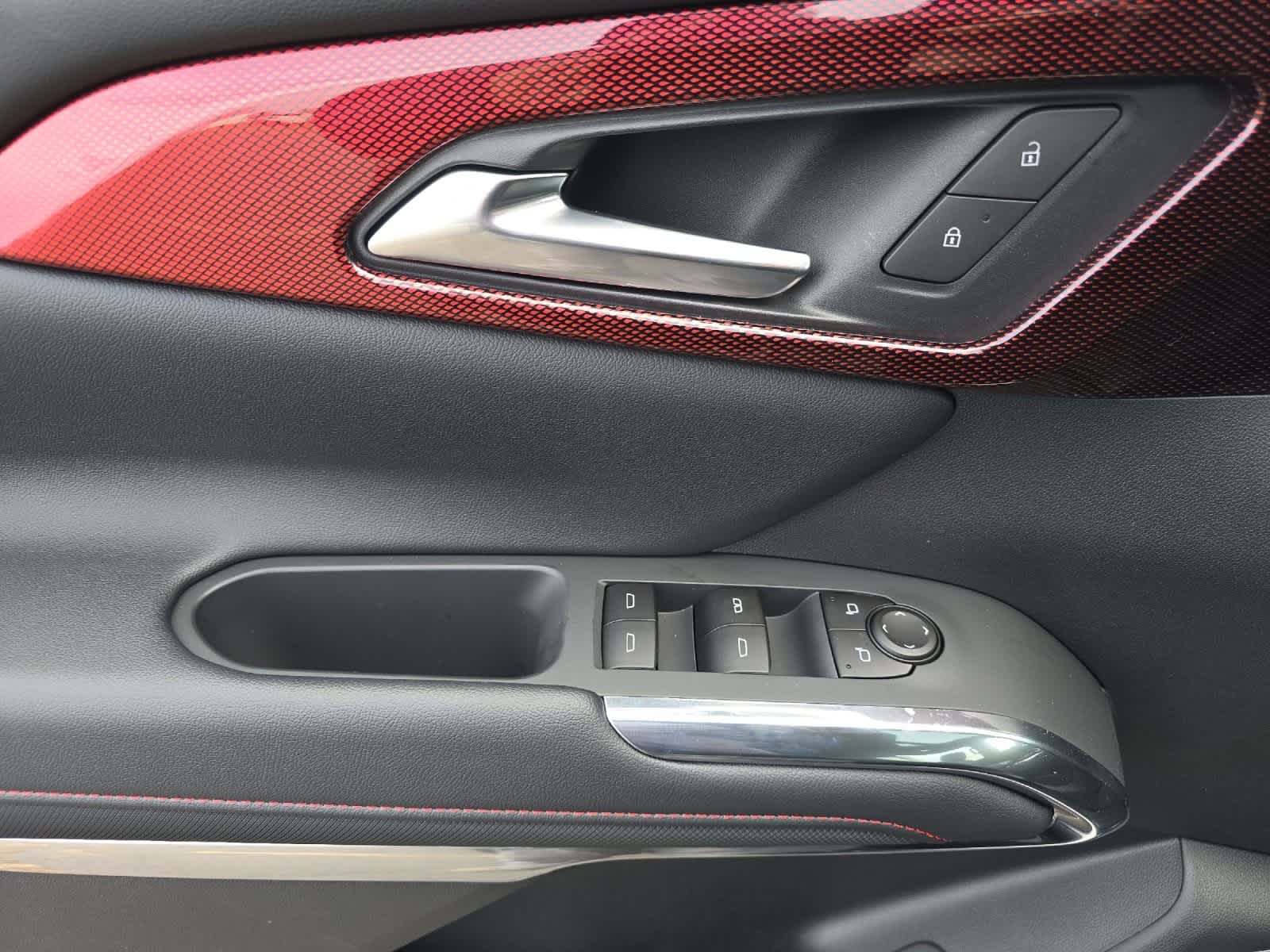 Thumbnail: 2026 Chevrolet Traverse - 12