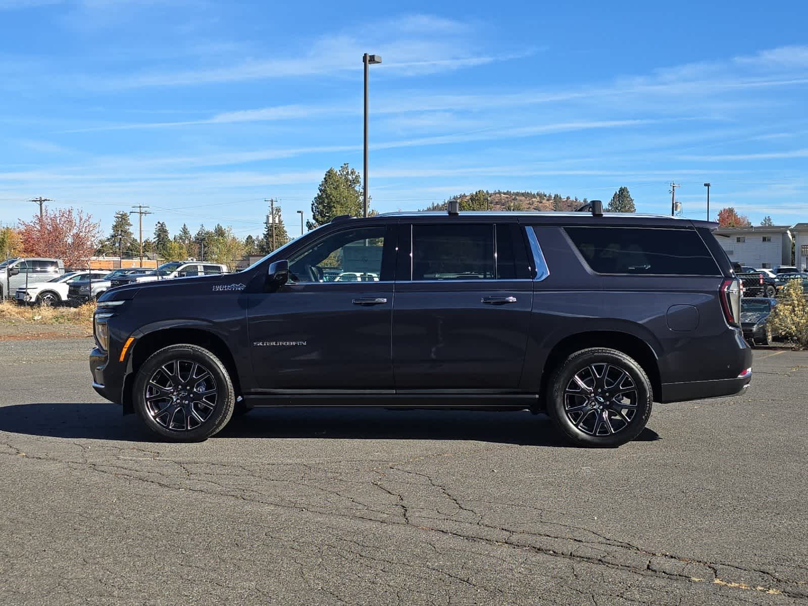 Thumbnail: 2026 Chevrolet Suburban - 5