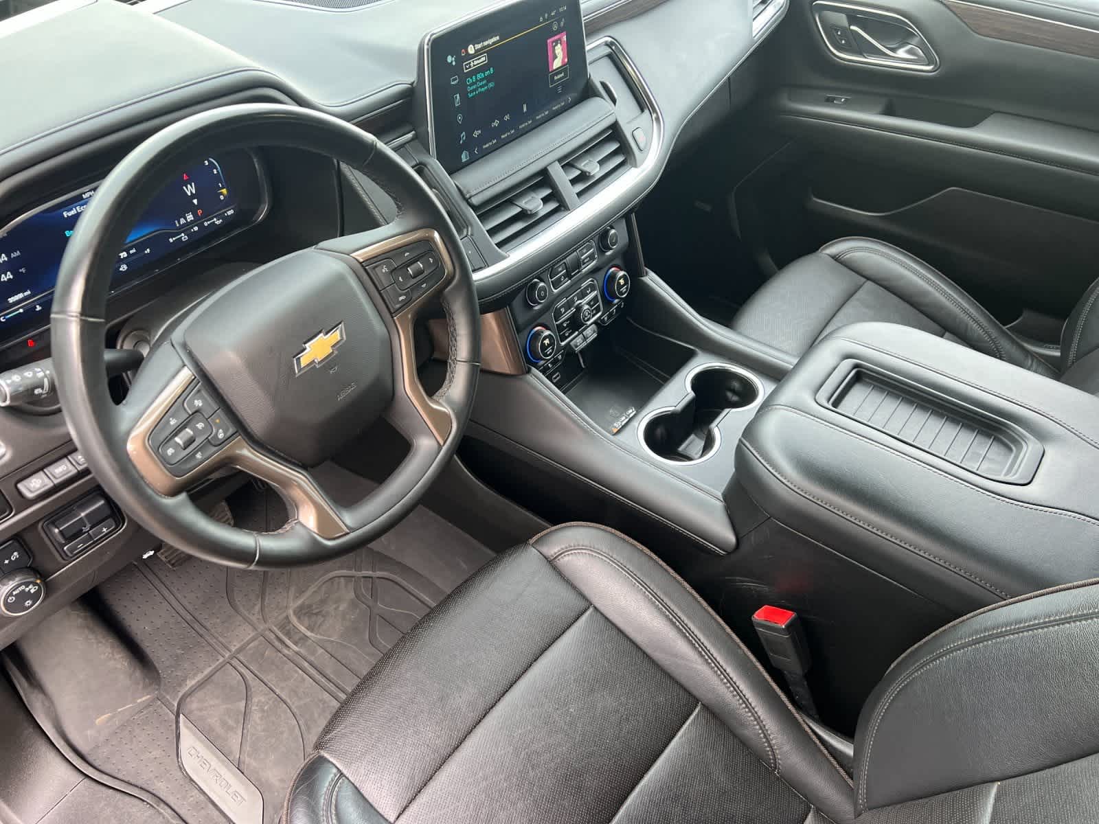 Thumbnail: 2023 Chevrolet Suburban - 11