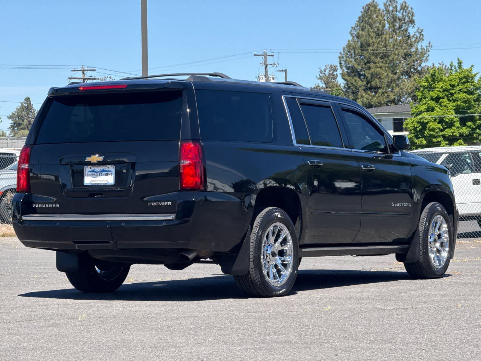 Thumbnail: 2020 Chevrolet Suburban - 2