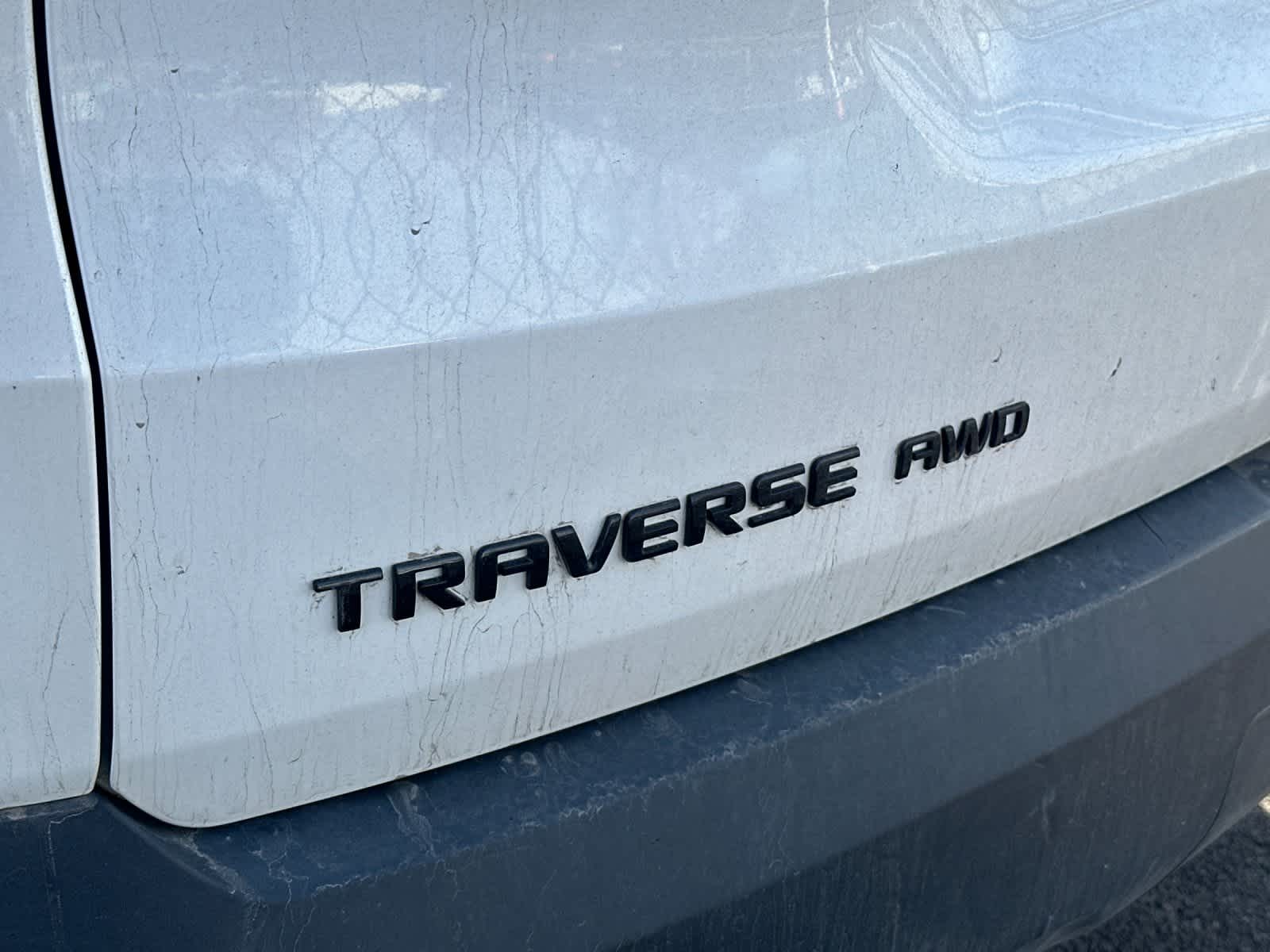 Thumbnail: 2023 Chevrolet Traverse - 8