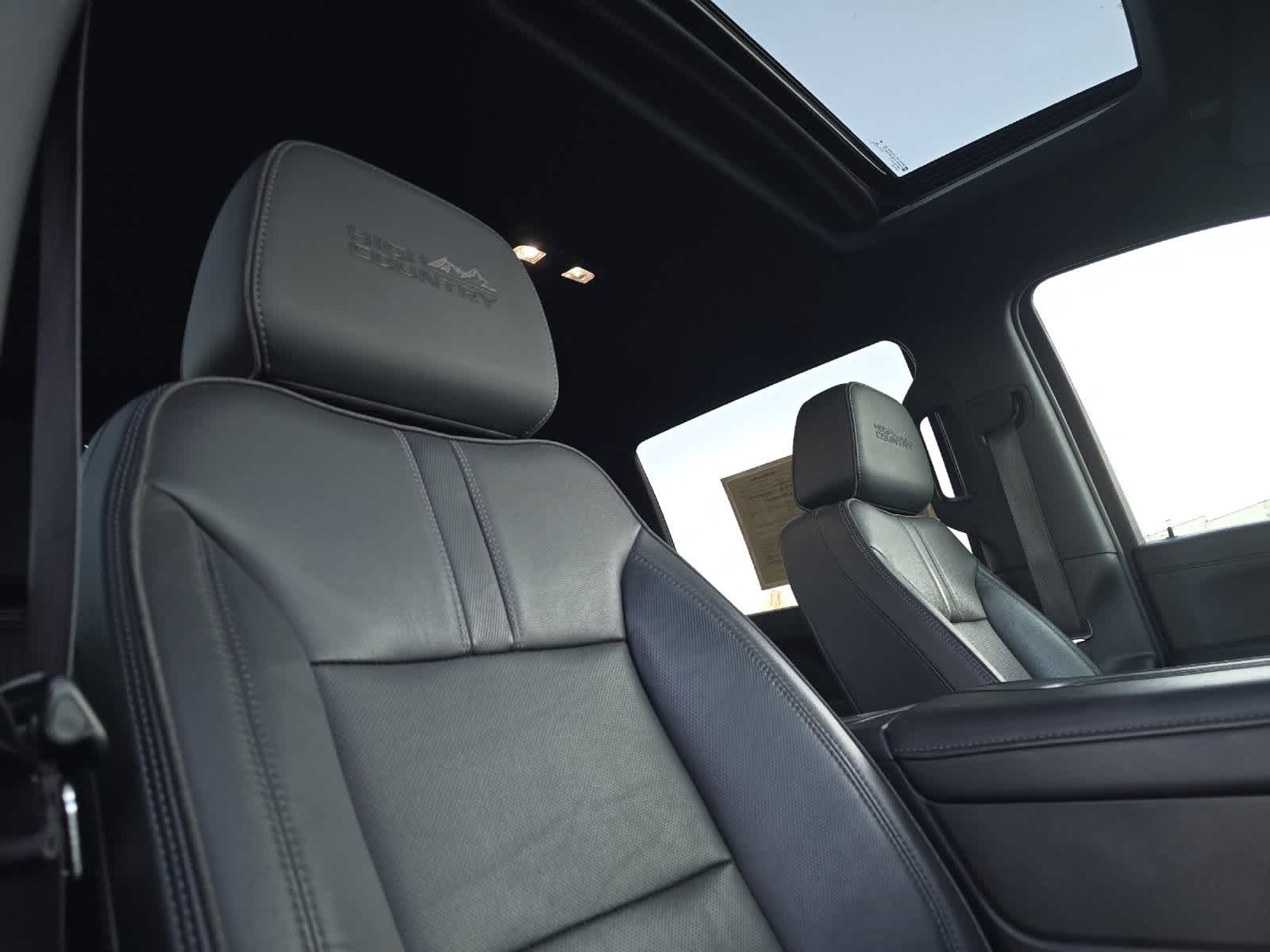 Thumbnail: 2021 Chevrolet Silverado 3500 - 16