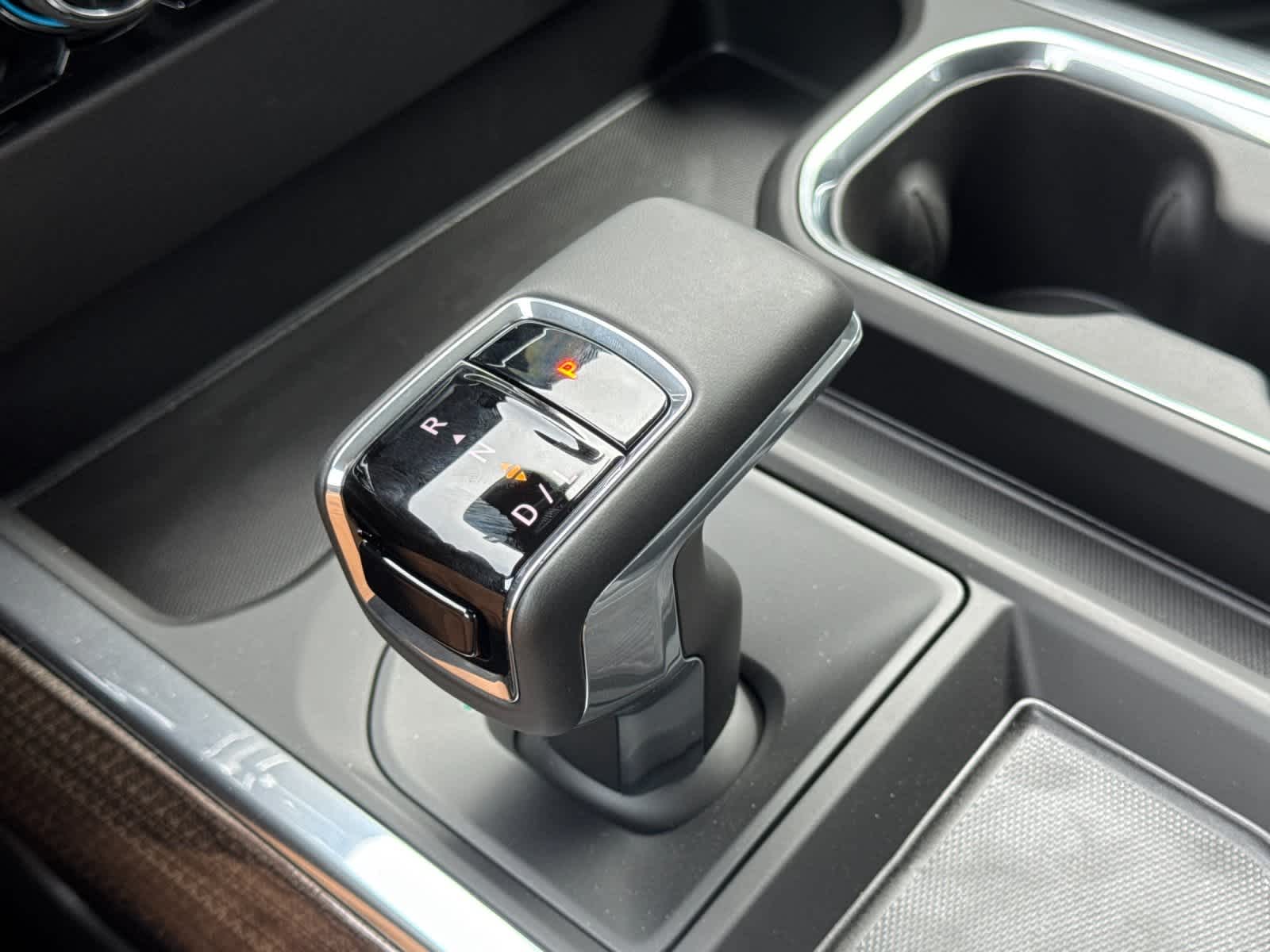 Thumbnail: 2026 Chevrolet Silverado 1500 - 21