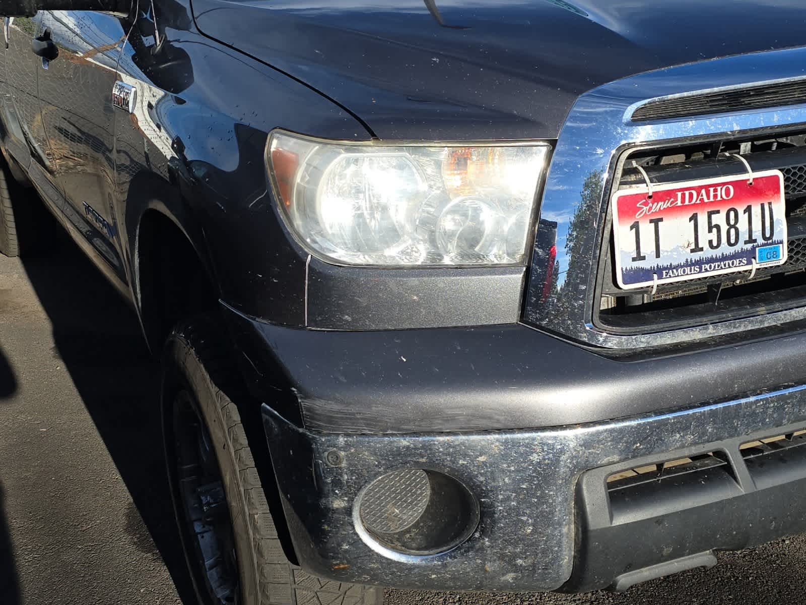Thumbnail: 2012 Toyota Tundra - 11