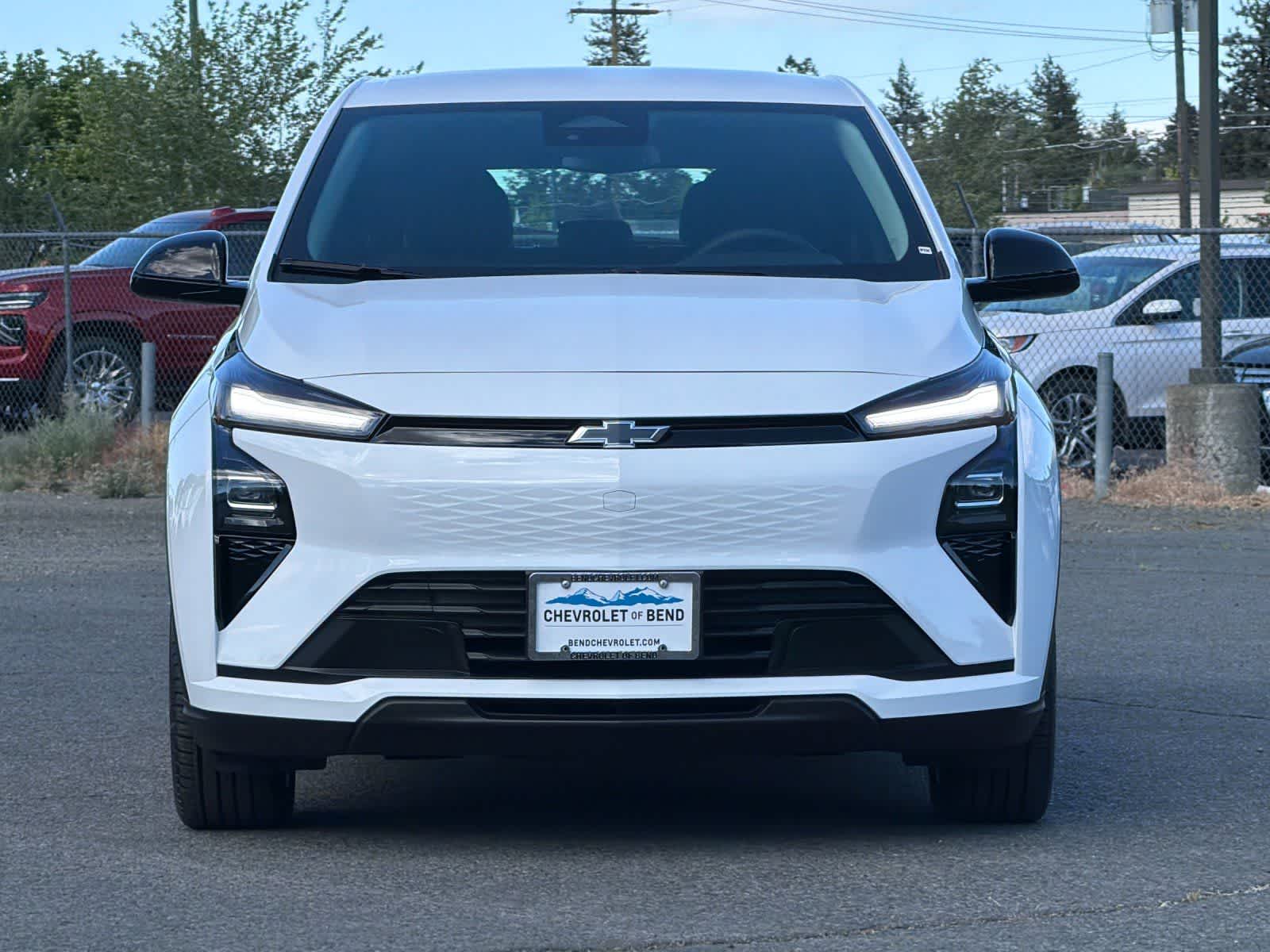 Thumbnail: 2027 Chevrolet Bolt EV - 10