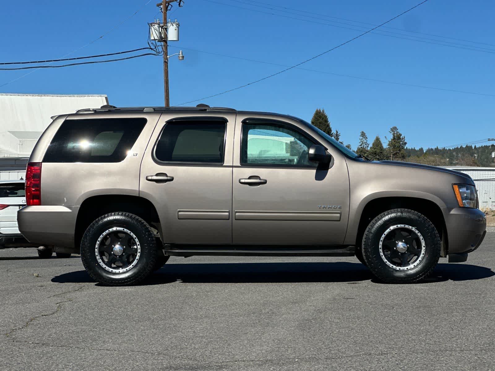 Thumbnail: 2013 Chevrolet Tahoe - 8