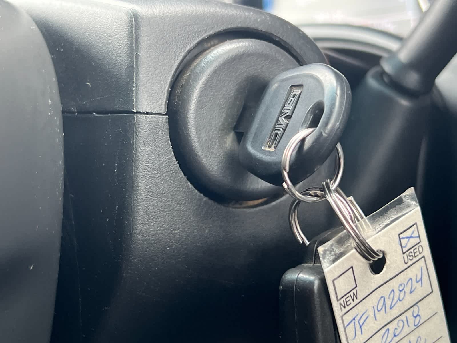 Thumbnail: 2018 GMC Sierra 3500 - 22