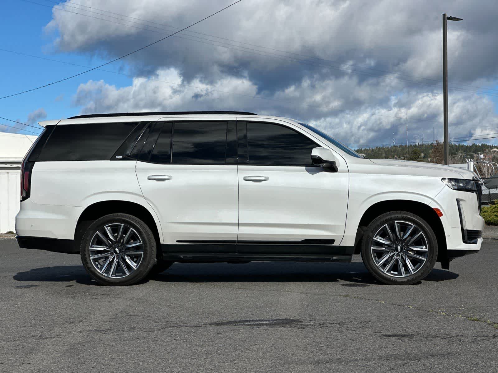 Thumbnail: 2023 GMC Yukon XL - 10