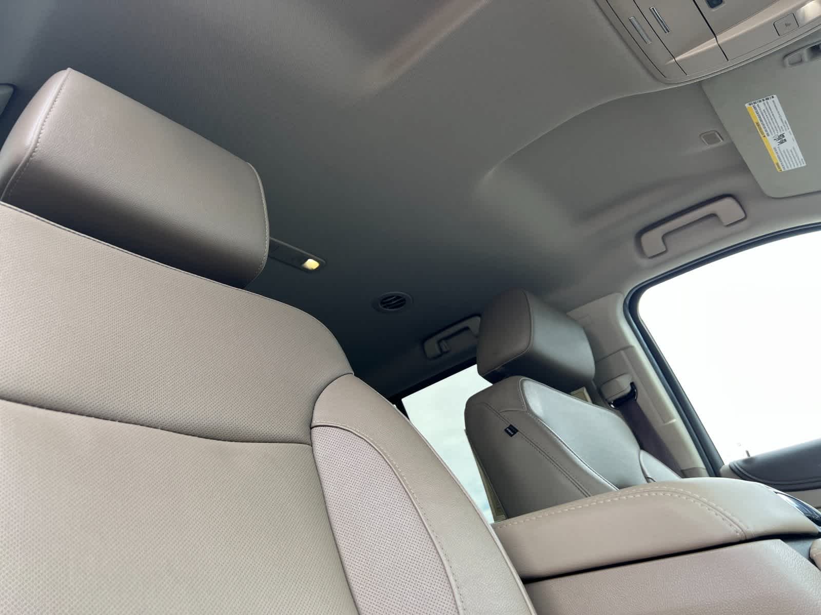 Thumbnail: 2020 GMC Yukon XL - 18