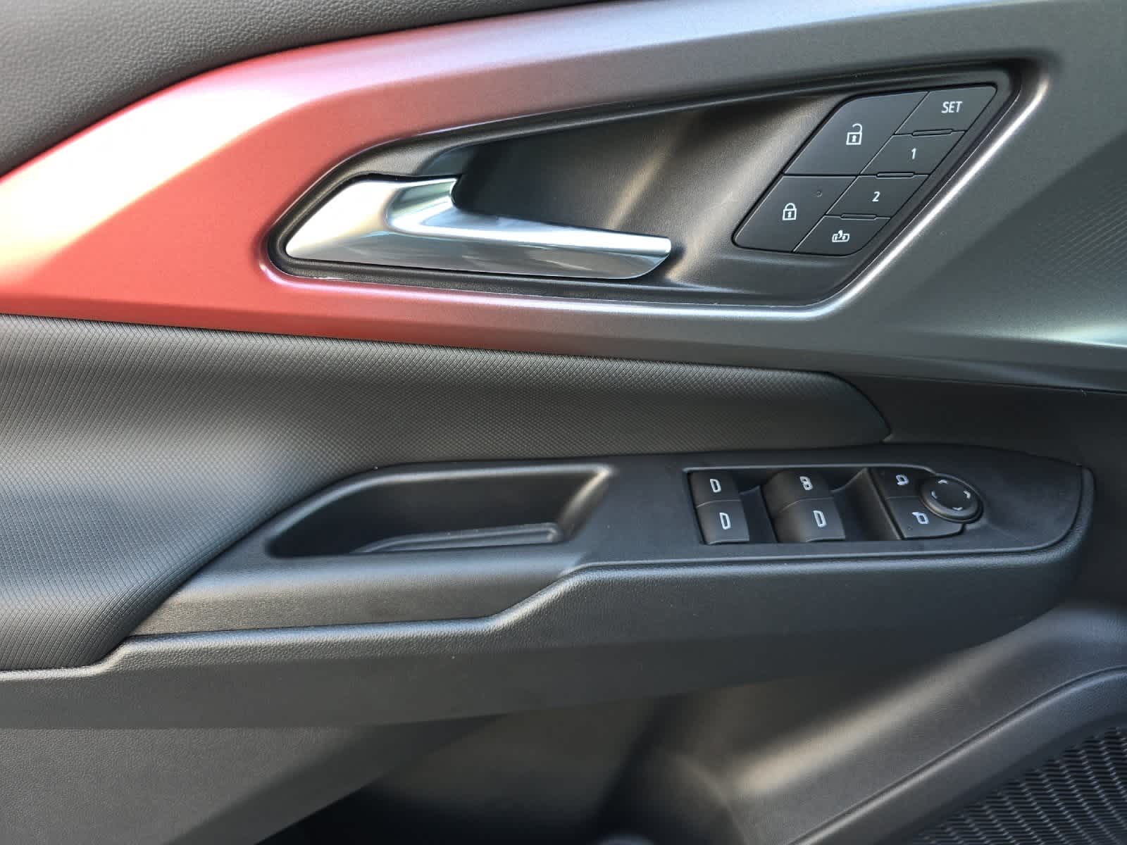 Thumbnail: 2026 Chevrolet Equinox - 12