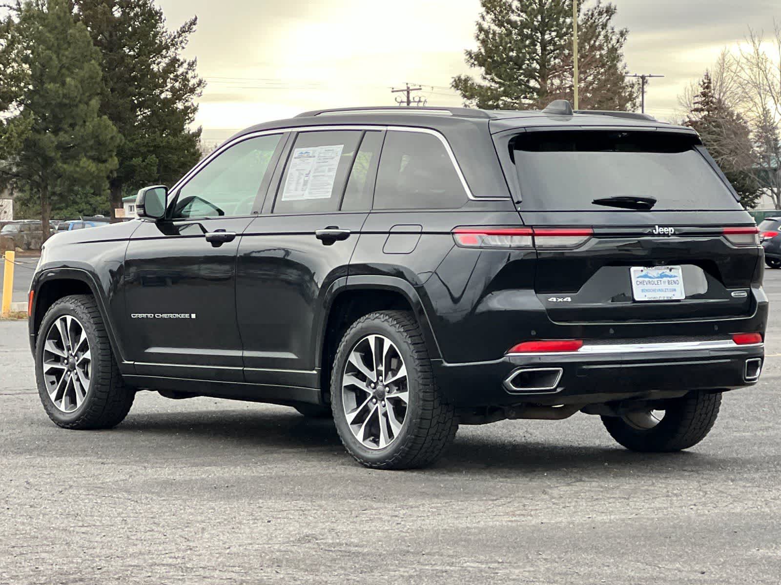 Thumbnail: 2023 Jeep Grand Cherokee - 6