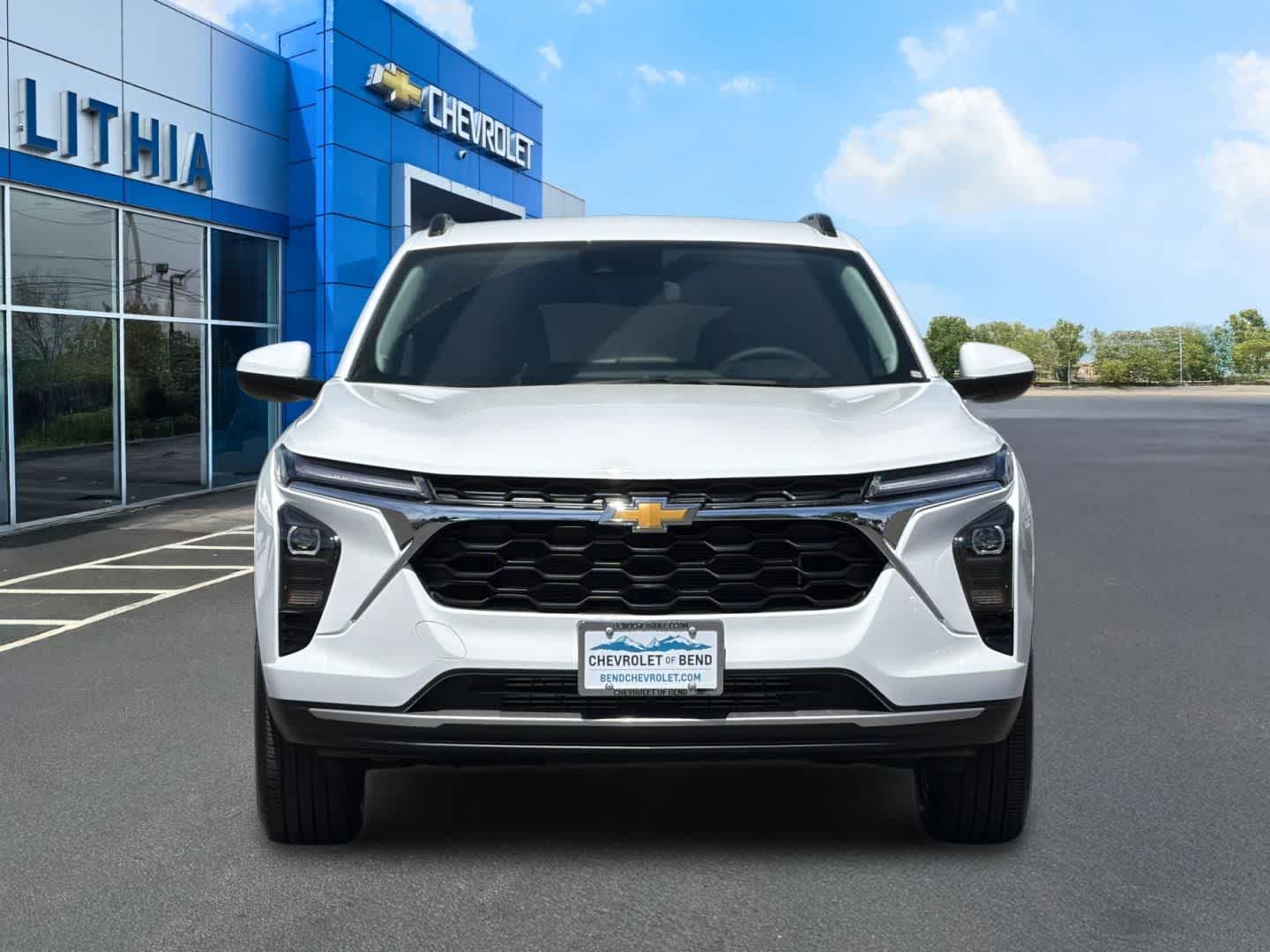 Thumbnail: 2026 Chevrolet Trax - 10