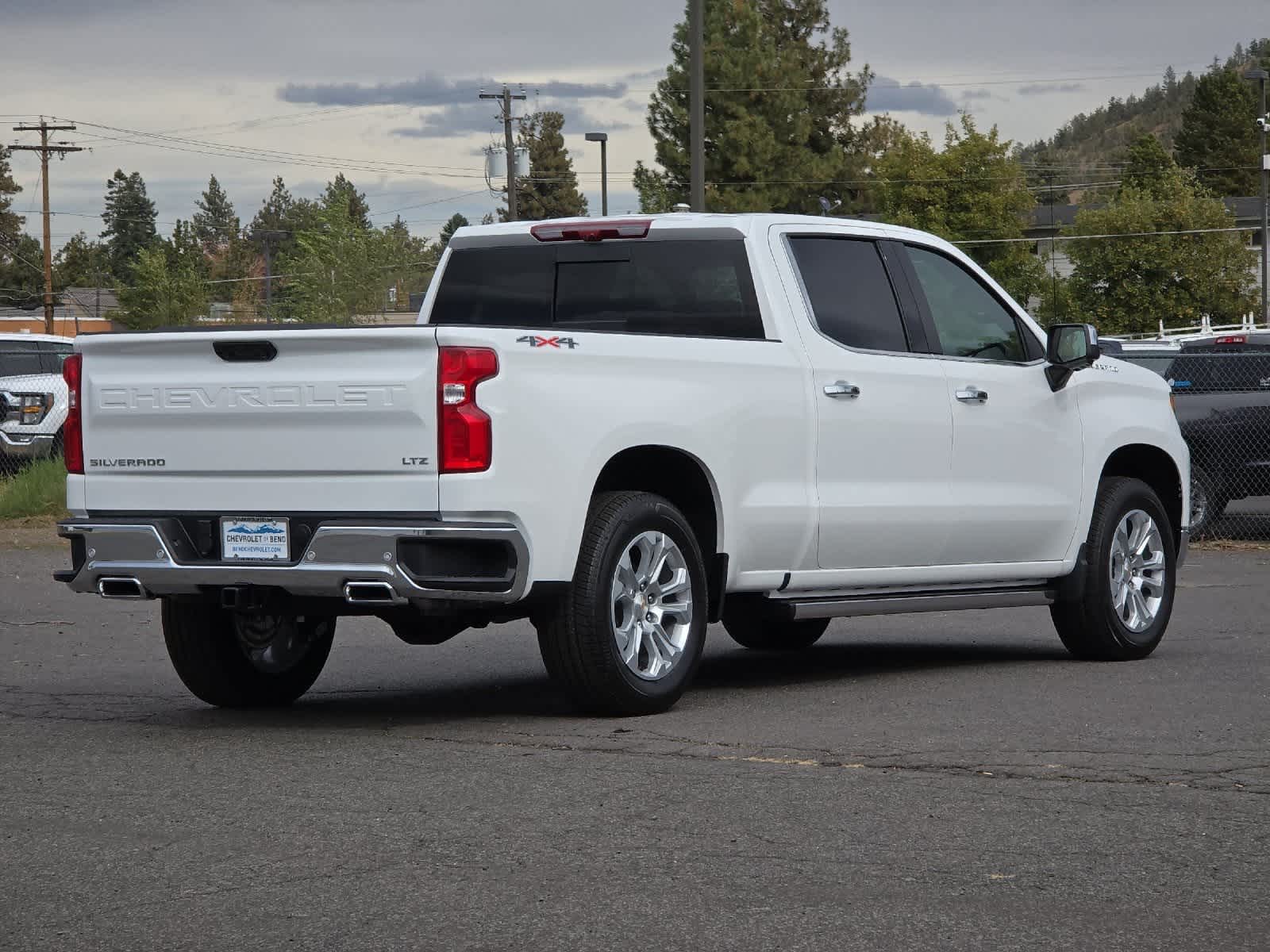 Thumbnail: 2026 Chevrolet Silverado 1500 - 2