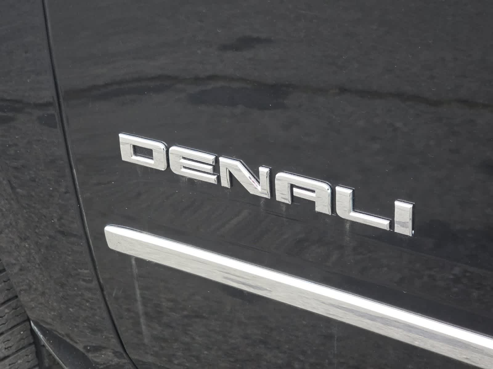 Thumbnail: 2016 GMC Yukon - 30