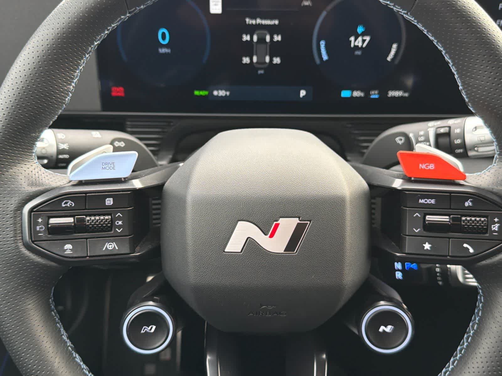 Thumbnail: 2025 Hyundai Ioniq 5 - 24