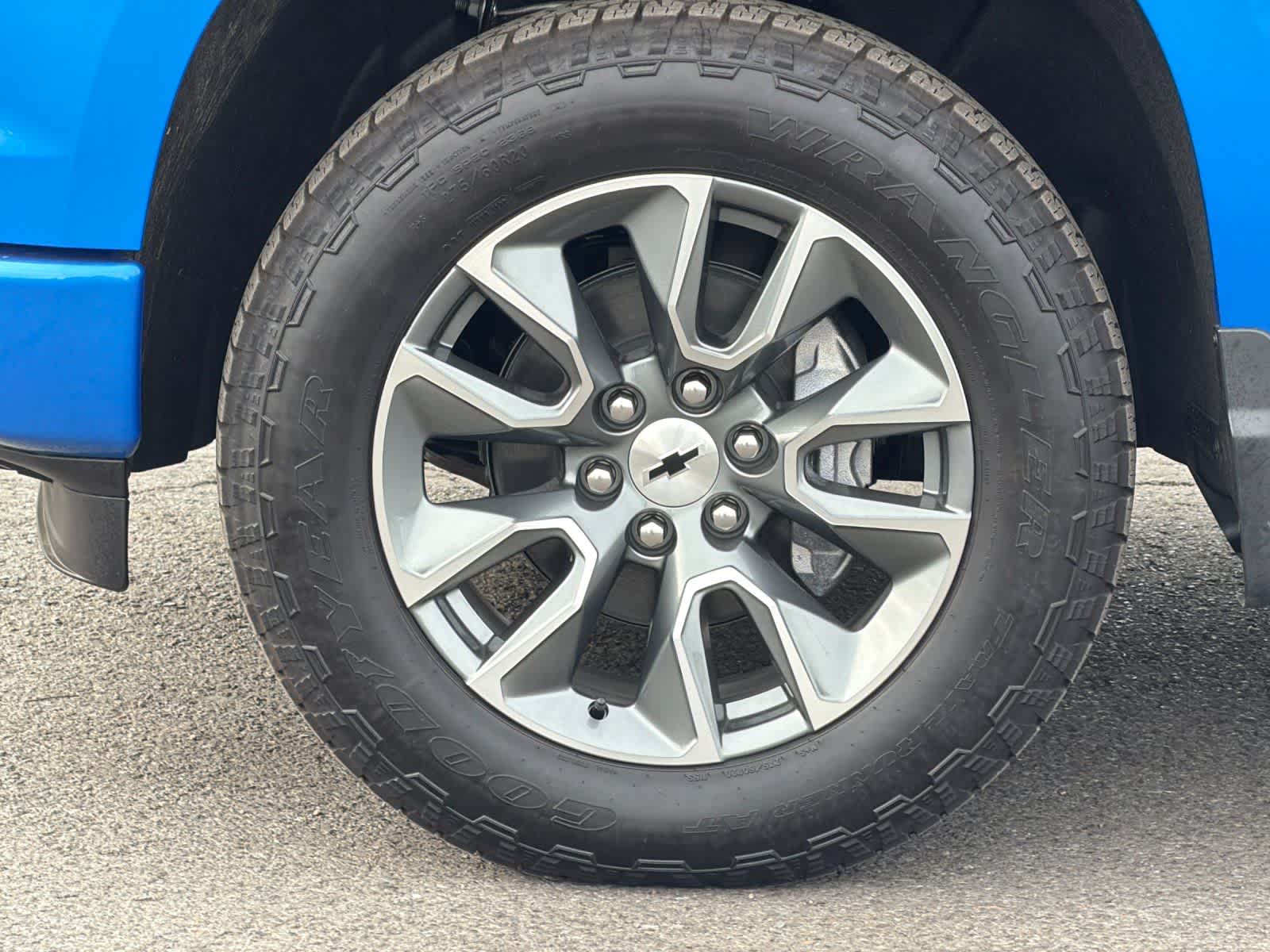 Thumbnail: 2026 Chevrolet Silverado 1500 - 25