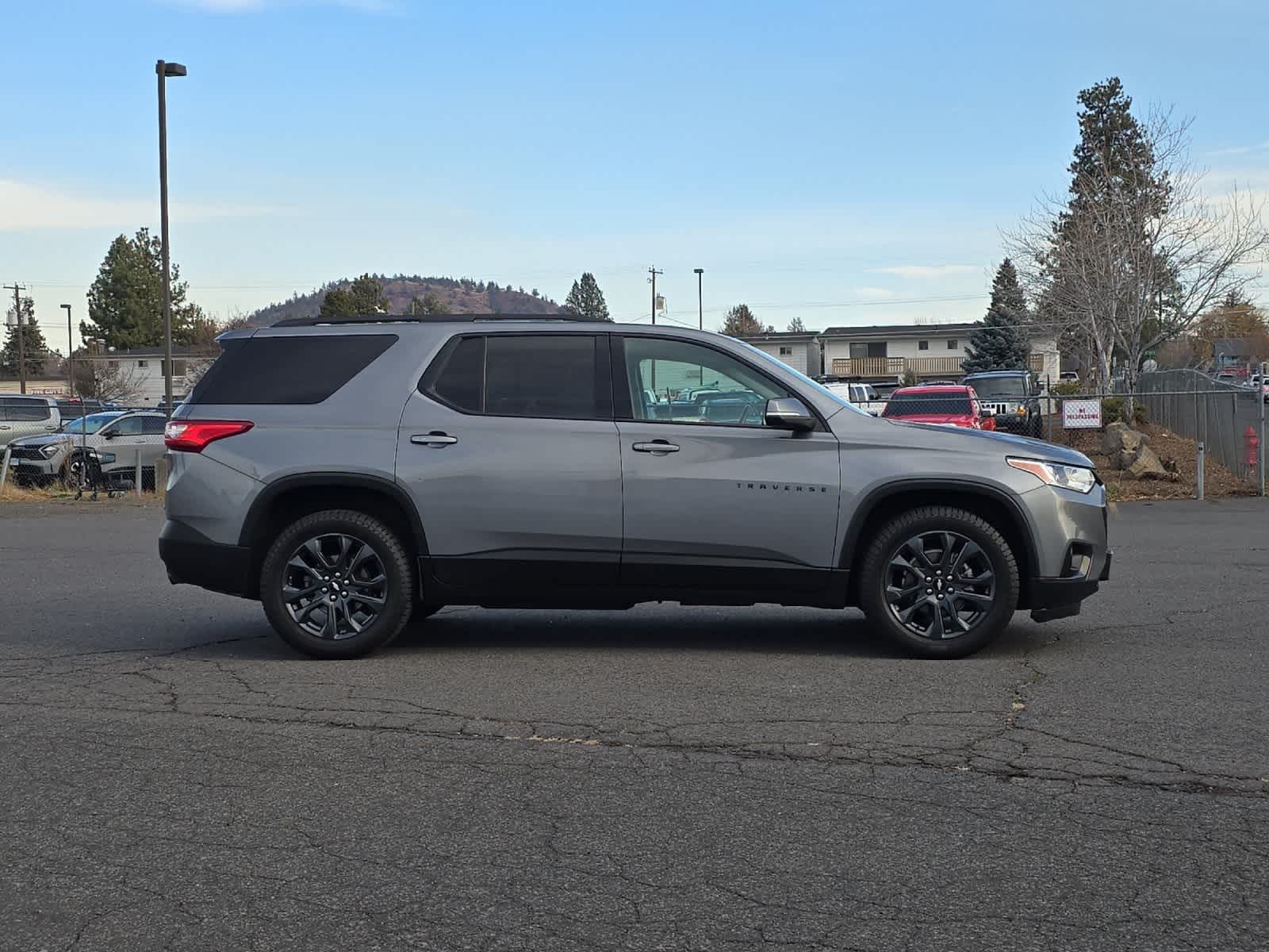 Thumbnail: 2021 Chevrolet Traverse - 8