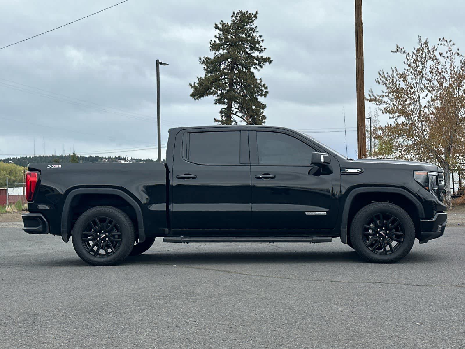 Thumbnail: 2025 GMC Sierra 1500 - 8