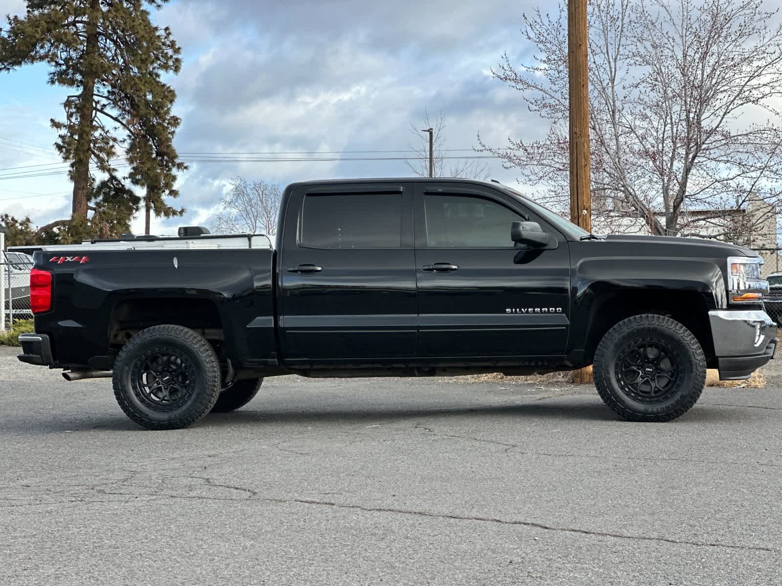 Thumbnail: 2018 Chevrolet Silverado 1500 - 8