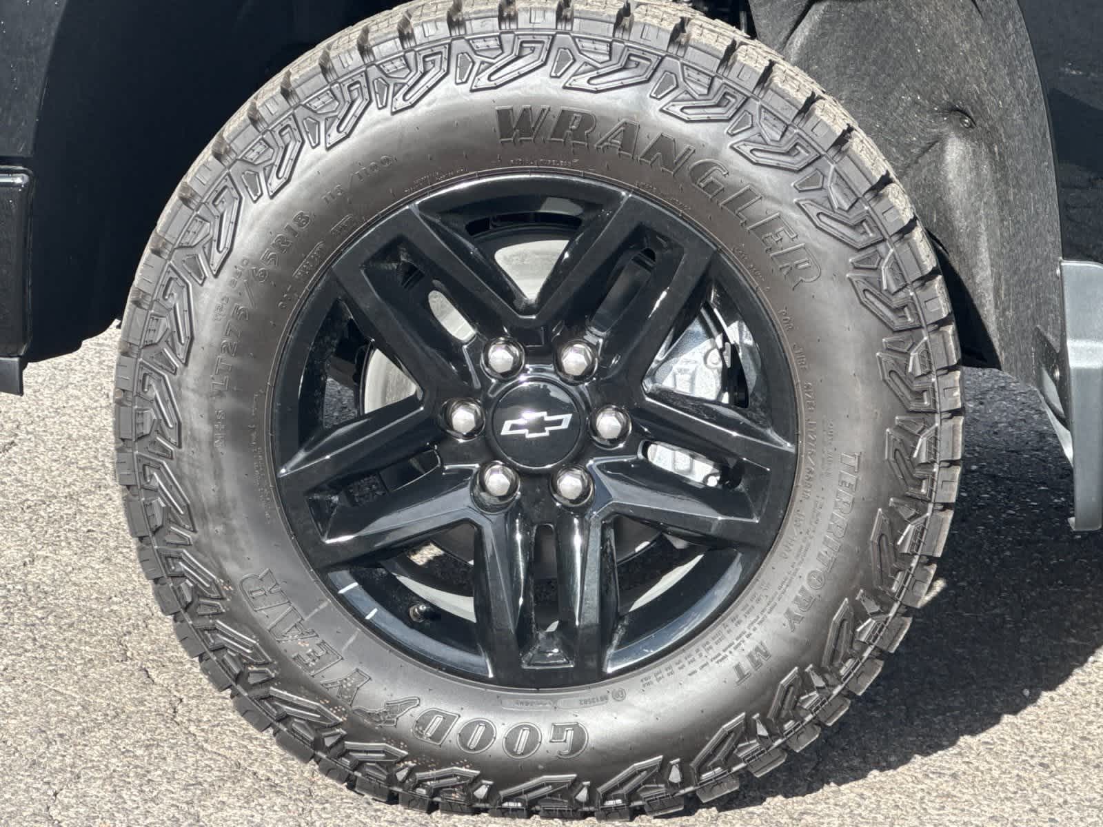 Thumbnail: 2026 Chevrolet Silverado 1500 - 25