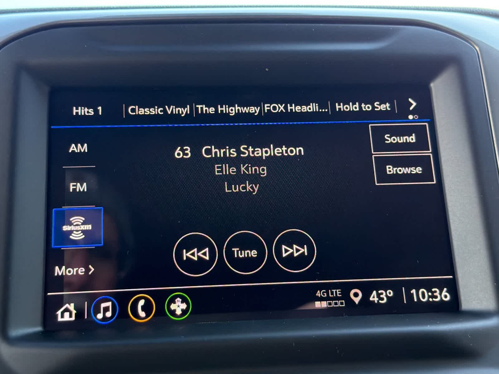 Thumbnail: 2026 Chevrolet Silverado 2500 - 17