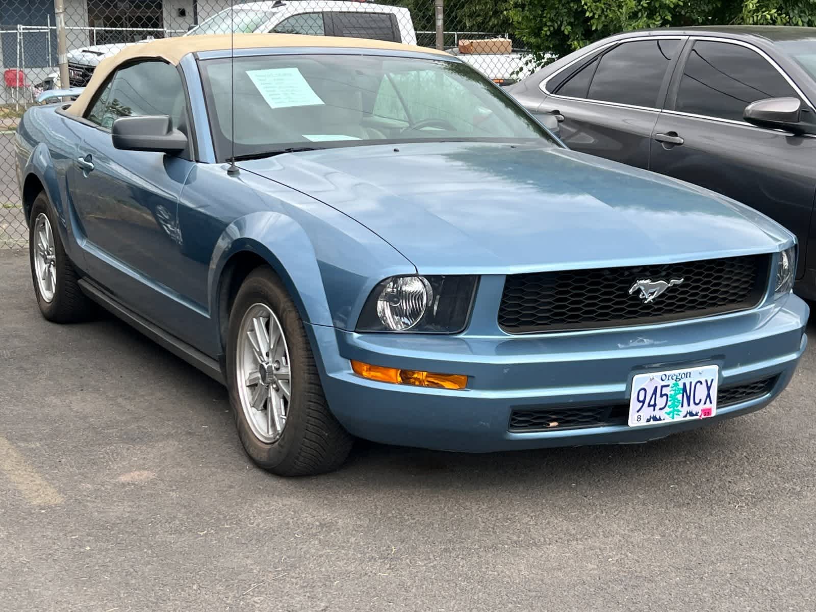 Thumbnail: 2006 Ford Mustang - 5
