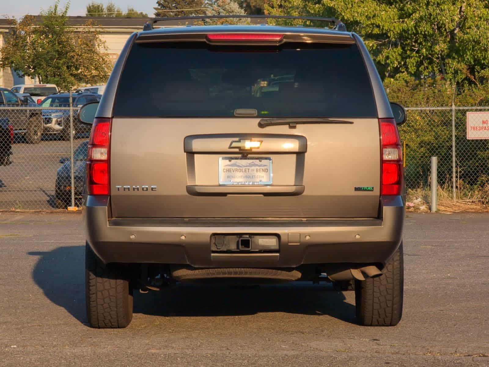 Thumbnail: 2011 Chevrolet Tahoe - 7