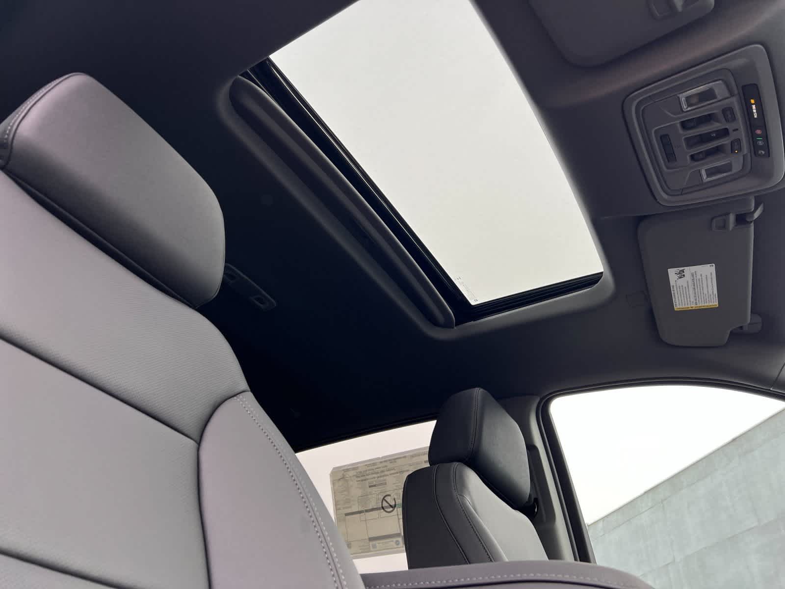 Thumbnail: 2026 Chevrolet Silverado 2500 - 16