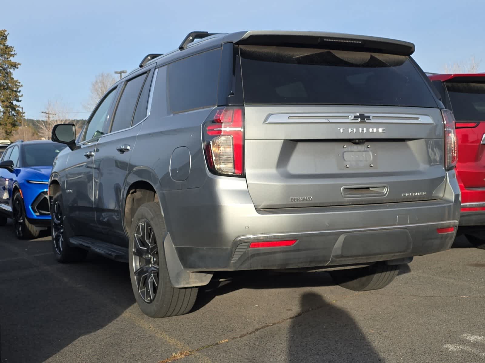 Thumbnail: 2023 Chevrolet Tahoe - 3