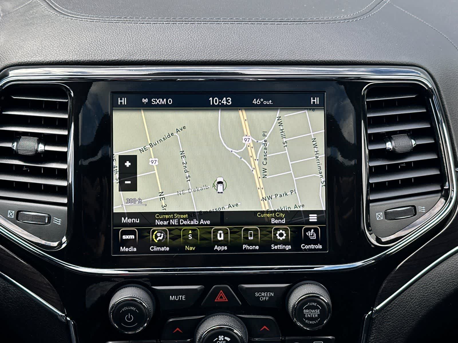 Thumbnail: 2021 Jeep Grand Cherokee - 19