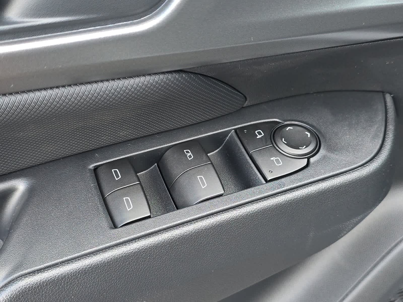 Thumbnail: 2026 Chevrolet Equinox - 13