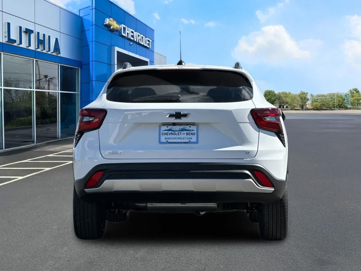 Thumbnail: 2026 Chevrolet Trax - 7