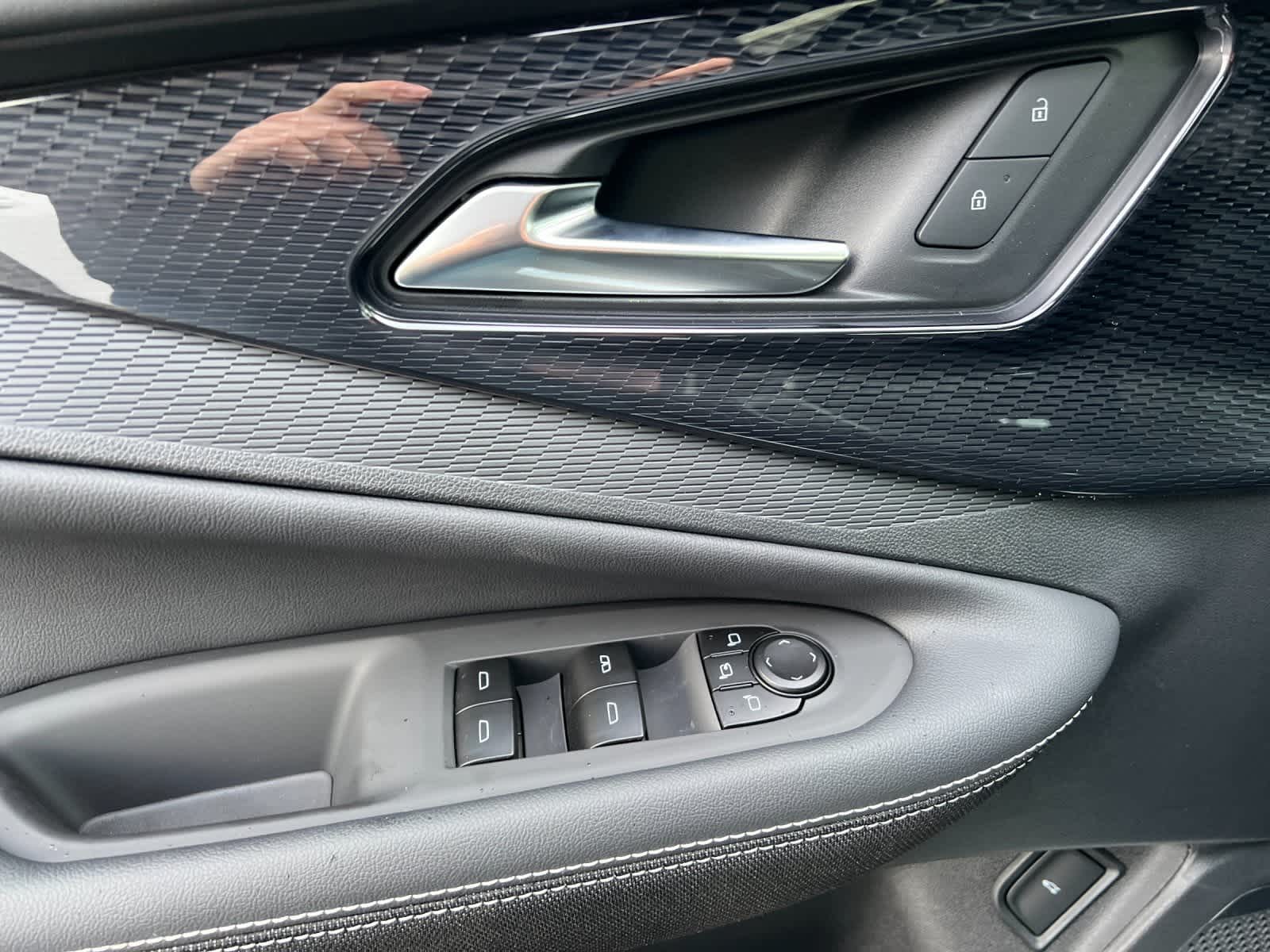 Thumbnail: 2025 Chevrolet Blazer EV - 12