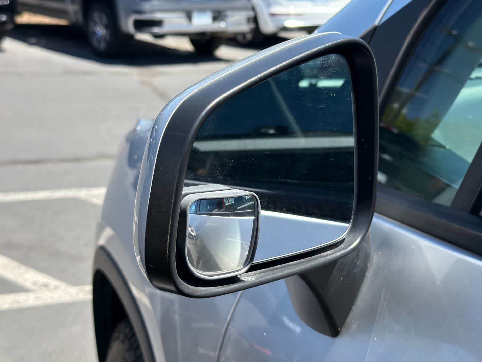Thumbnail: 2018 Chevrolet Trax - 8