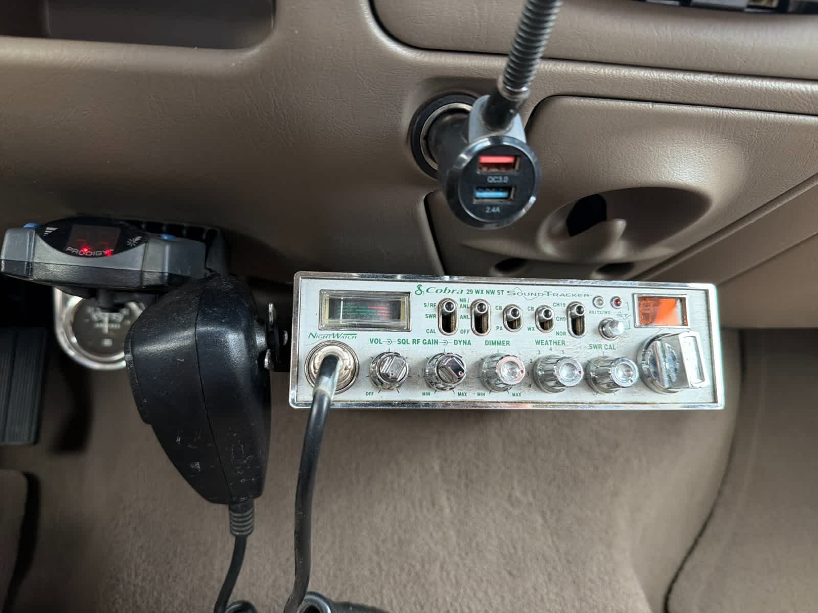 Thumbnail: 2004 Ford F-350 - 25