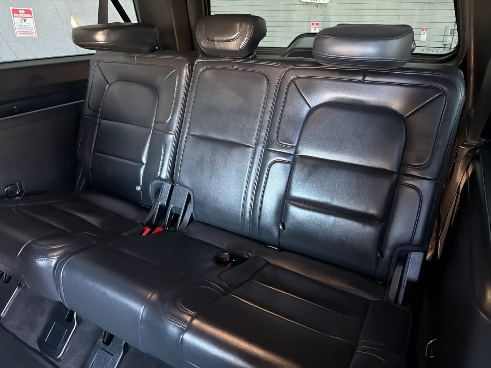 Thumbnail: 2022 Lincoln Navigator - 16