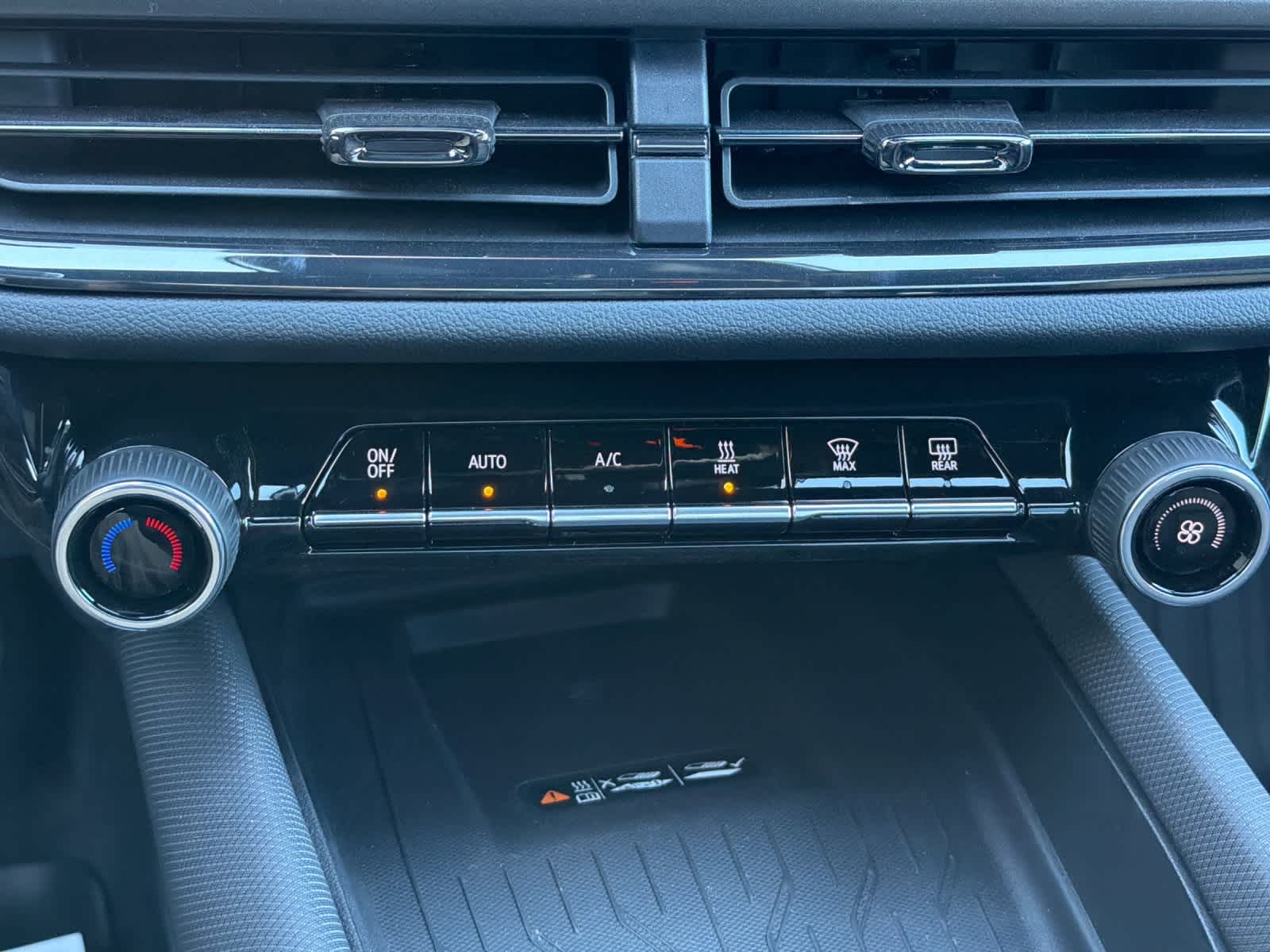 Thumbnail: 2026 Chevrolet Equinox - 21