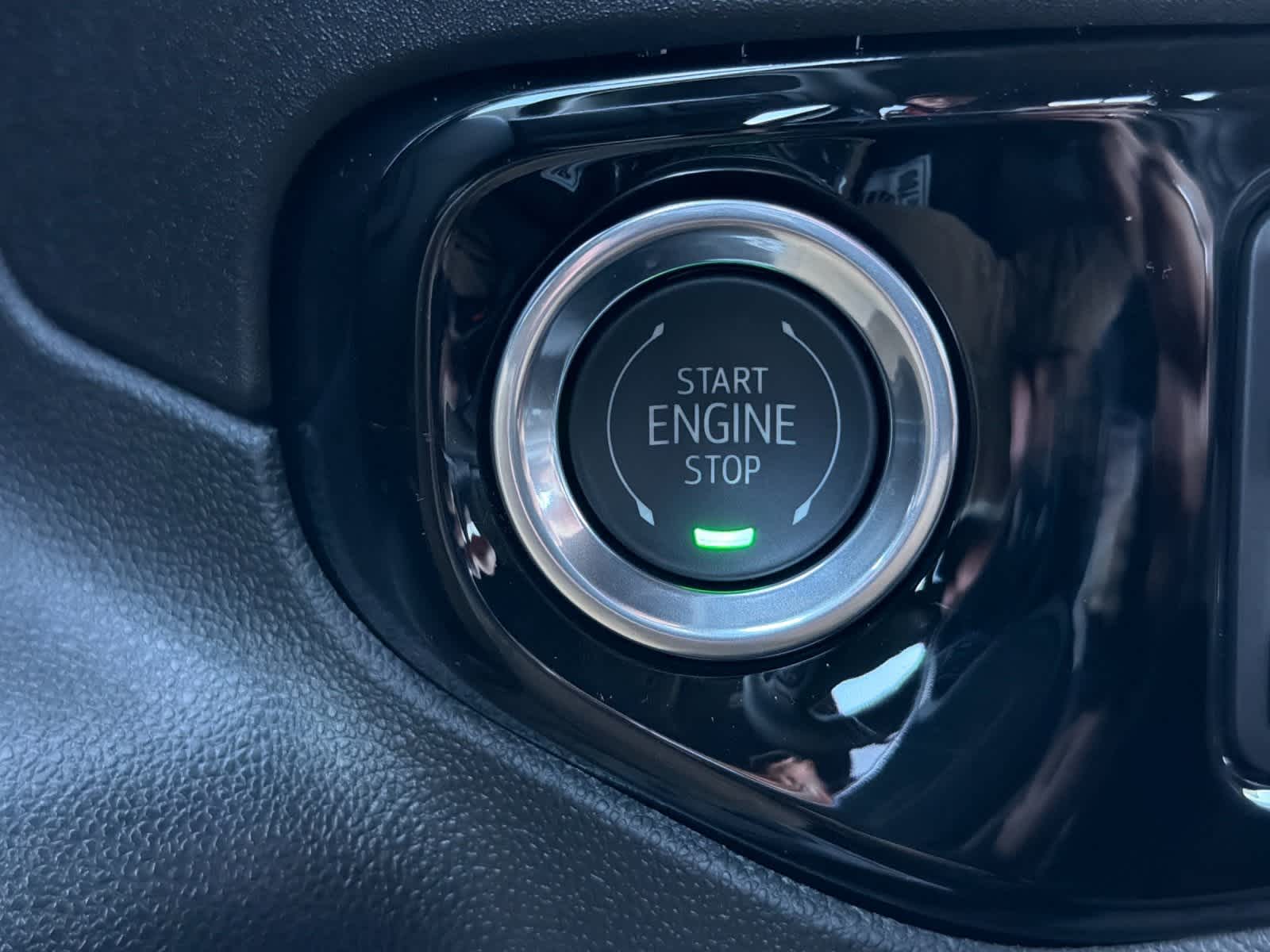 Thumbnail: 2026 Chevrolet Silverado 1500 - 22