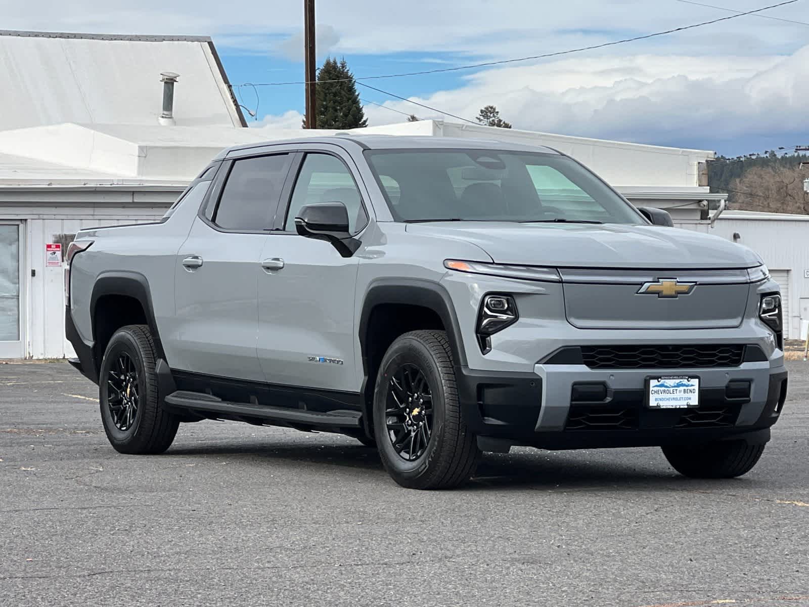 Thumbnail: 2026 Chevrolet Silverado EV - 9