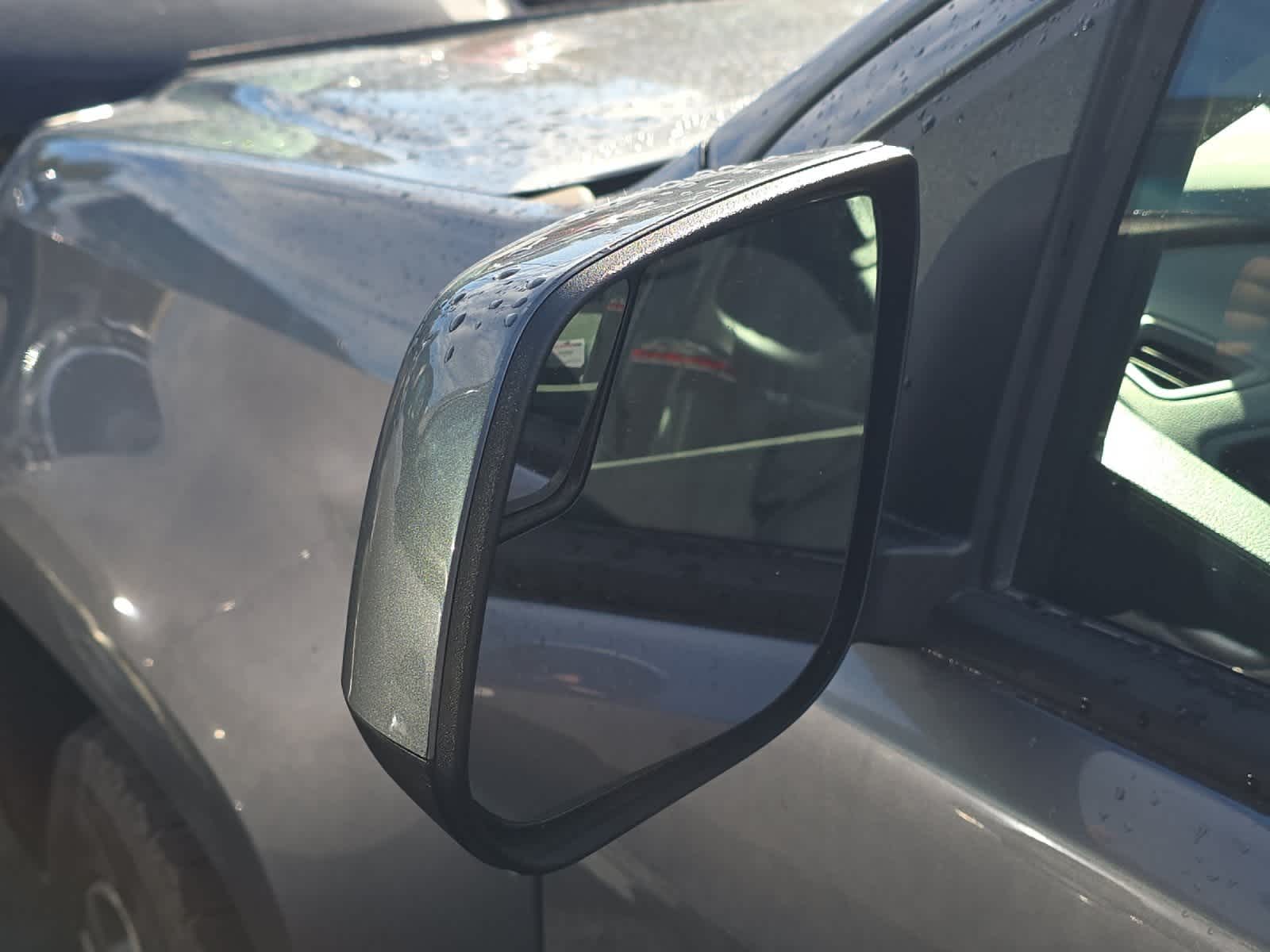 Thumbnail: 2018 Chevrolet Colorado - 10