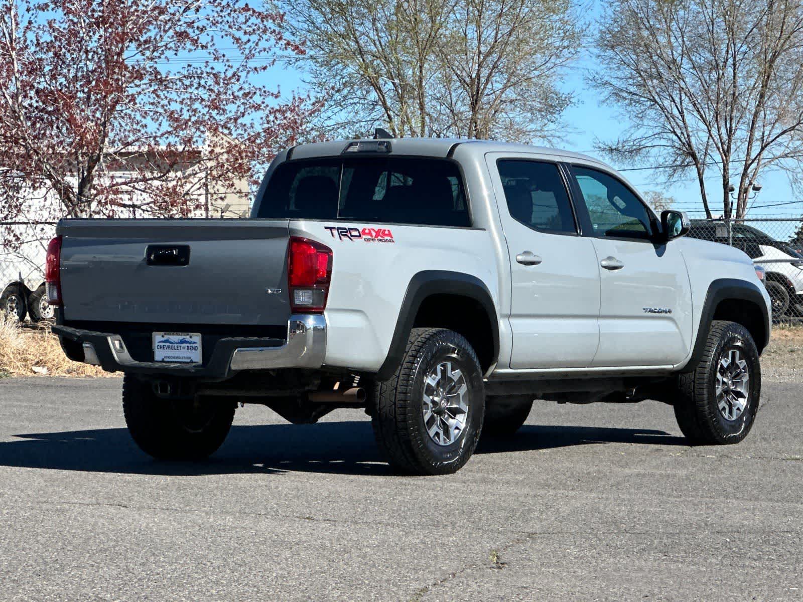 Thumbnail: 2018 Toyota Tacoma - 2