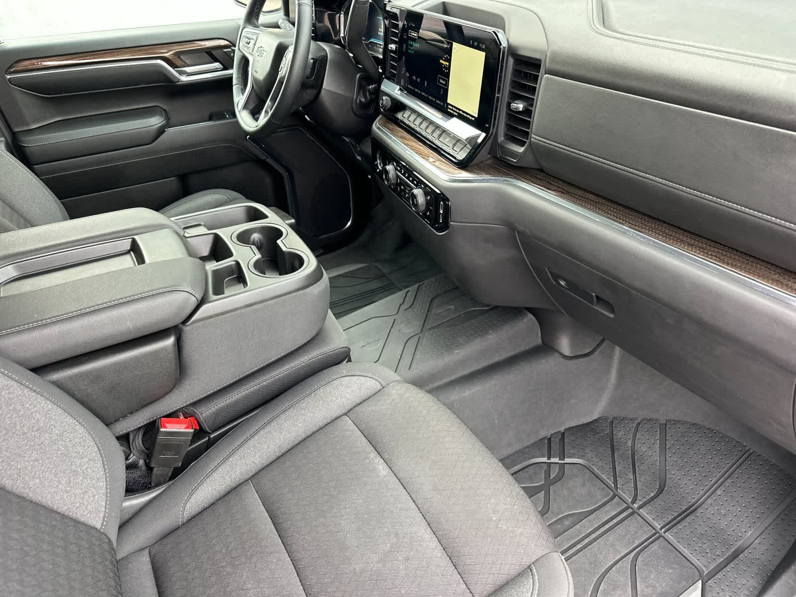 Thumbnail: 2024 Chevrolet Silverado 1500 - 15