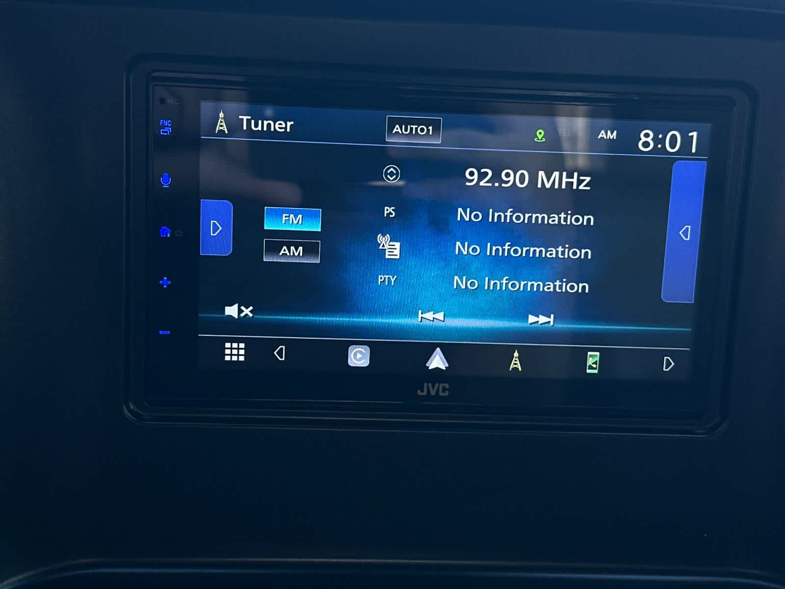 Thumbnail: 2018 Chevrolet Silverado 3500 - 17