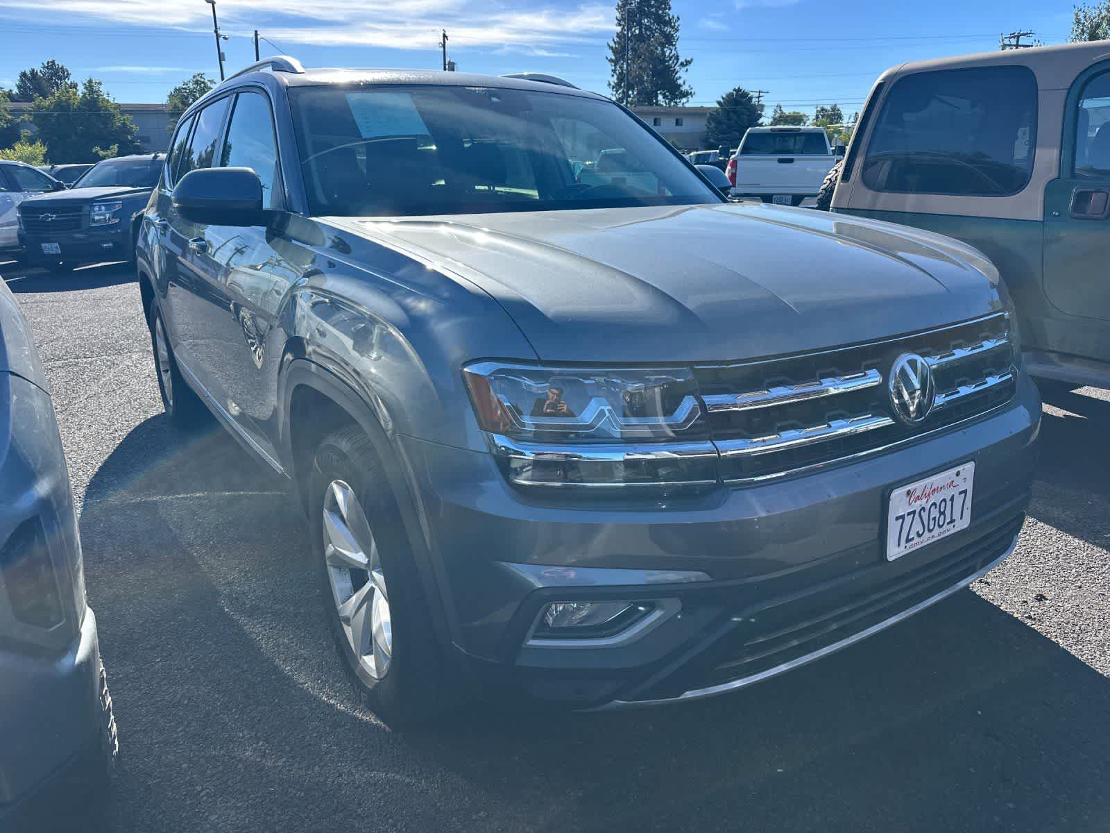 Thumbnail: 2018 Volkswagen Atlas - 2