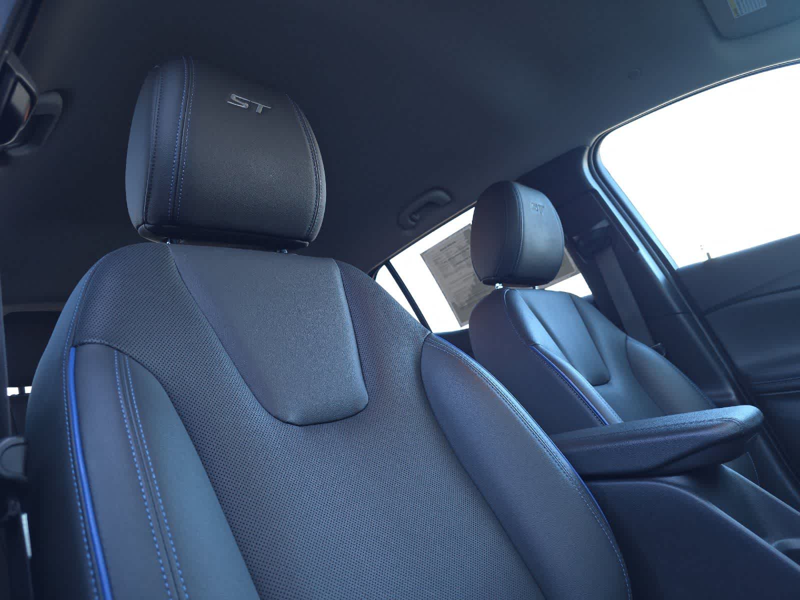 Thumbnail: 2025 Buick Encore GX - 17